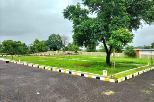 Bungalow plots for sale in Murbad, NA plots near Mumbai.