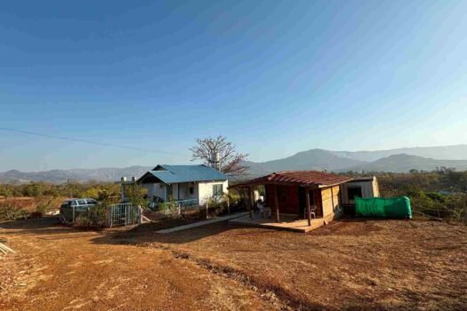 Farmhouse plots in Bhor.